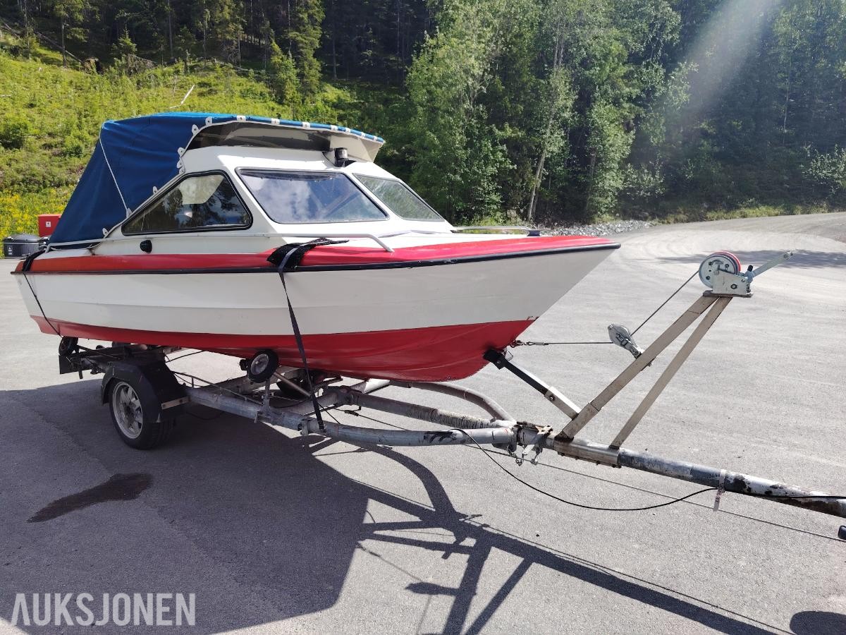 1985 Skibsplast 550 55hk Yamaha Båthenger